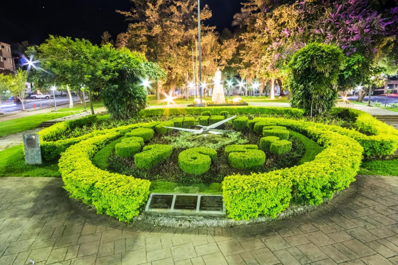 Hotel Euro Suite Pocos De Caldas By Nacional Inn 외부 사진
